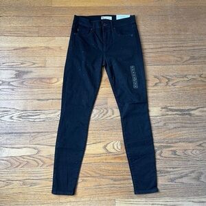 NEW Gap Stretch True Skinny Jeans Jewels Solid Black Size 27 NWT